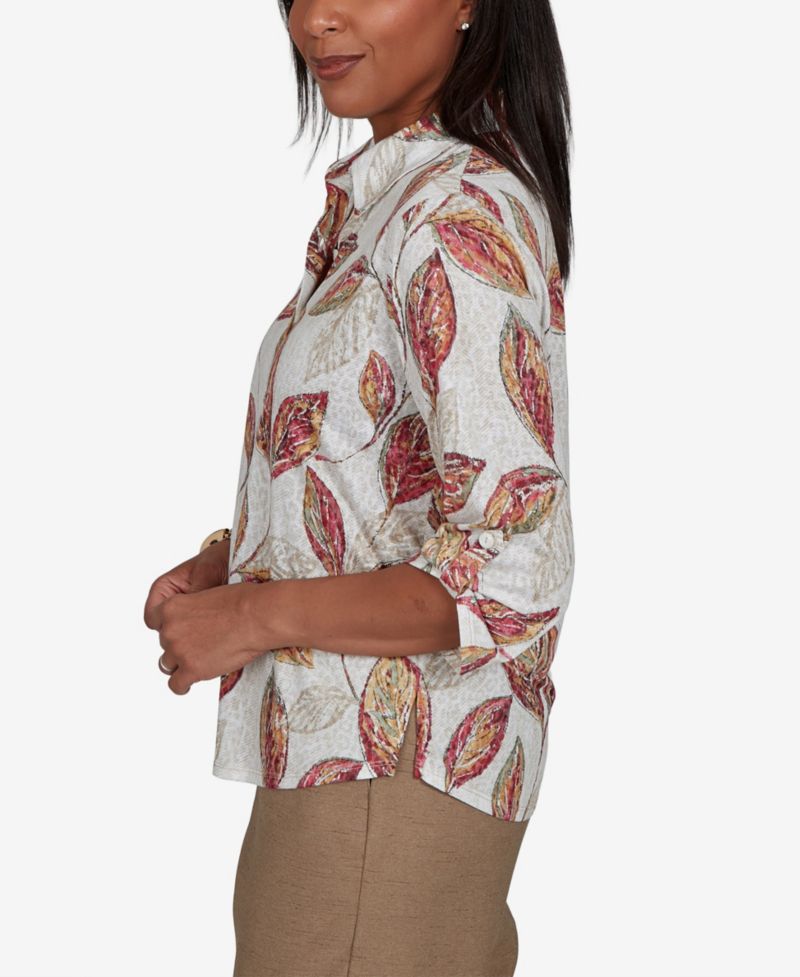 Women's Union Square Sketched Leaf Button Front Knit Top
