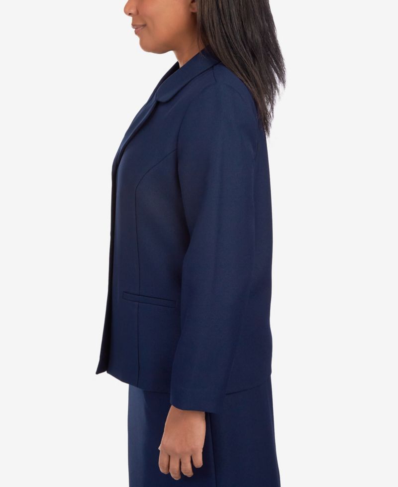 Women's Classic Fitted Blazer