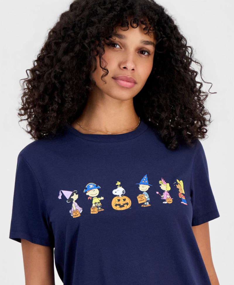 Juniors' Peanuts Costume Crewneck Tee