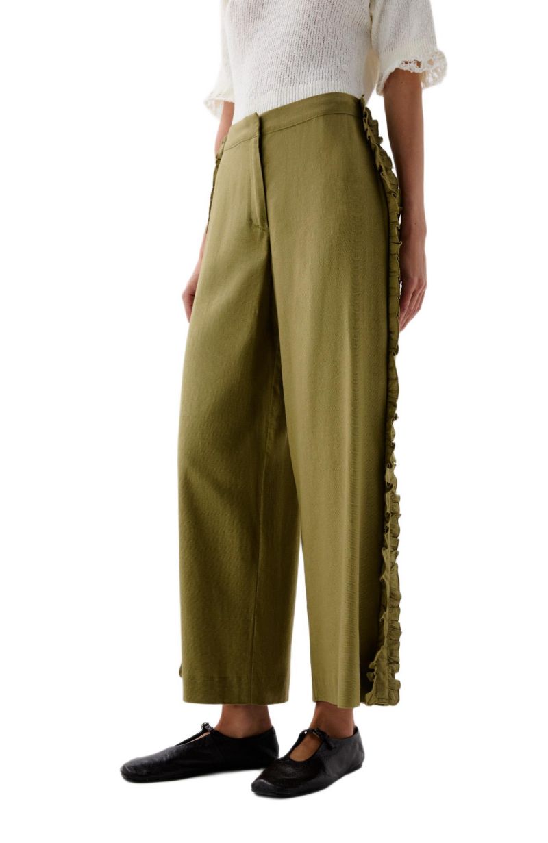 Women's Ruffle Prep Pant