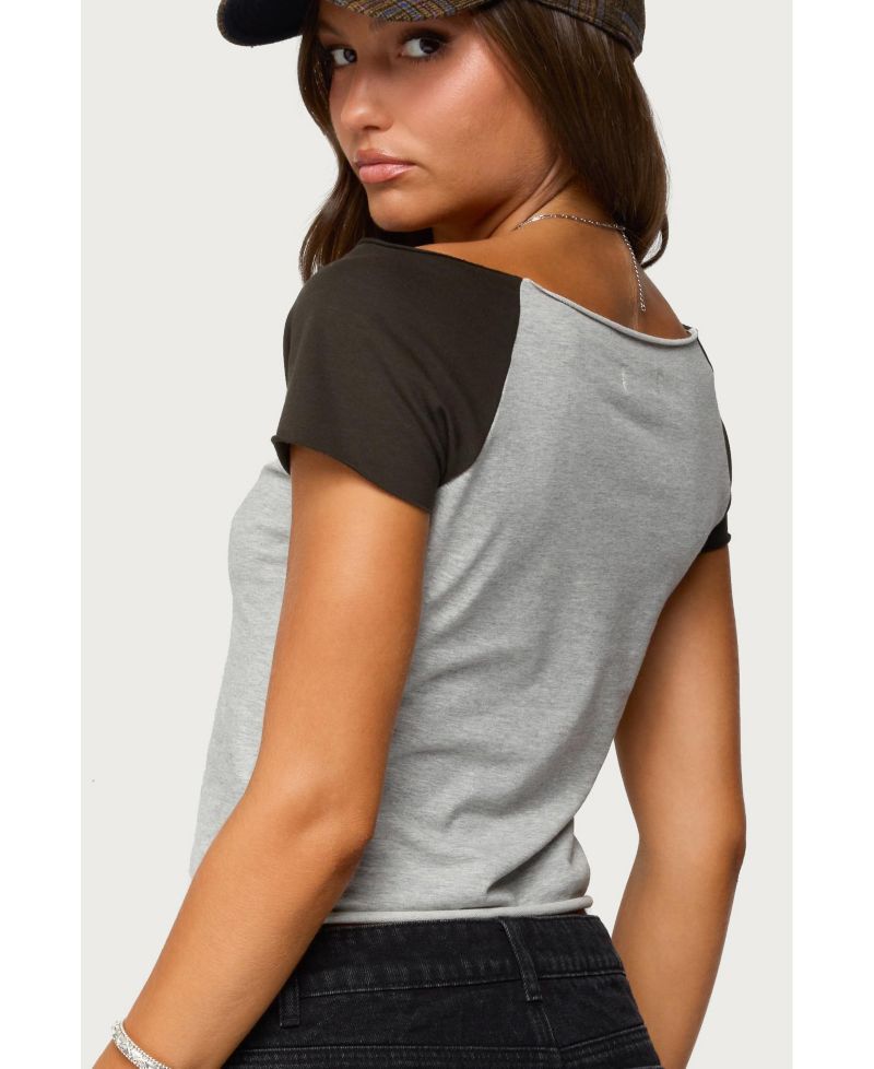 Women's Liva Contrast Raglan T Shirt