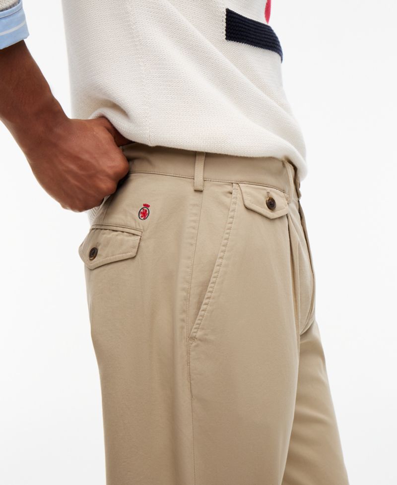 Men's American Icons Stretch Tapered-Fit Chinos