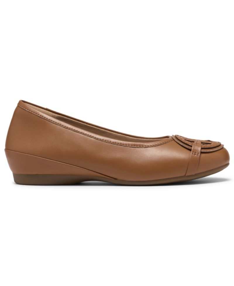 Women's Cathrynn Luna Slip-On Flats