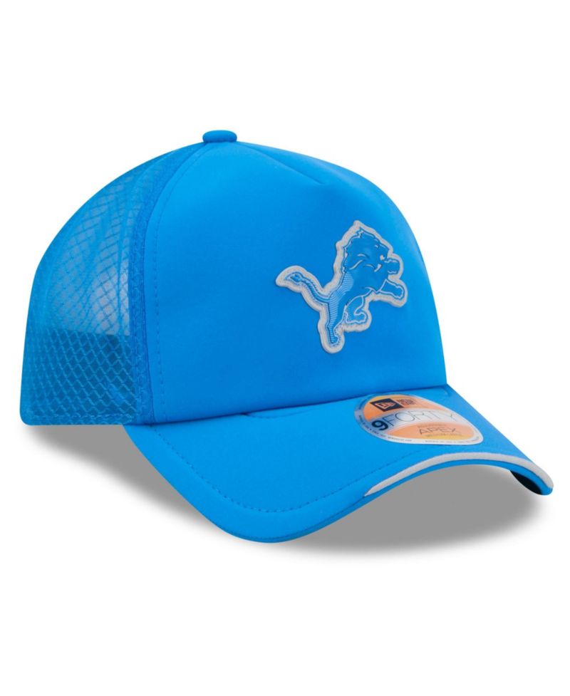 Men's Blue Detroit Lions 2026 Sideline Apex 9FORTY Adjustable Trucker Hat
