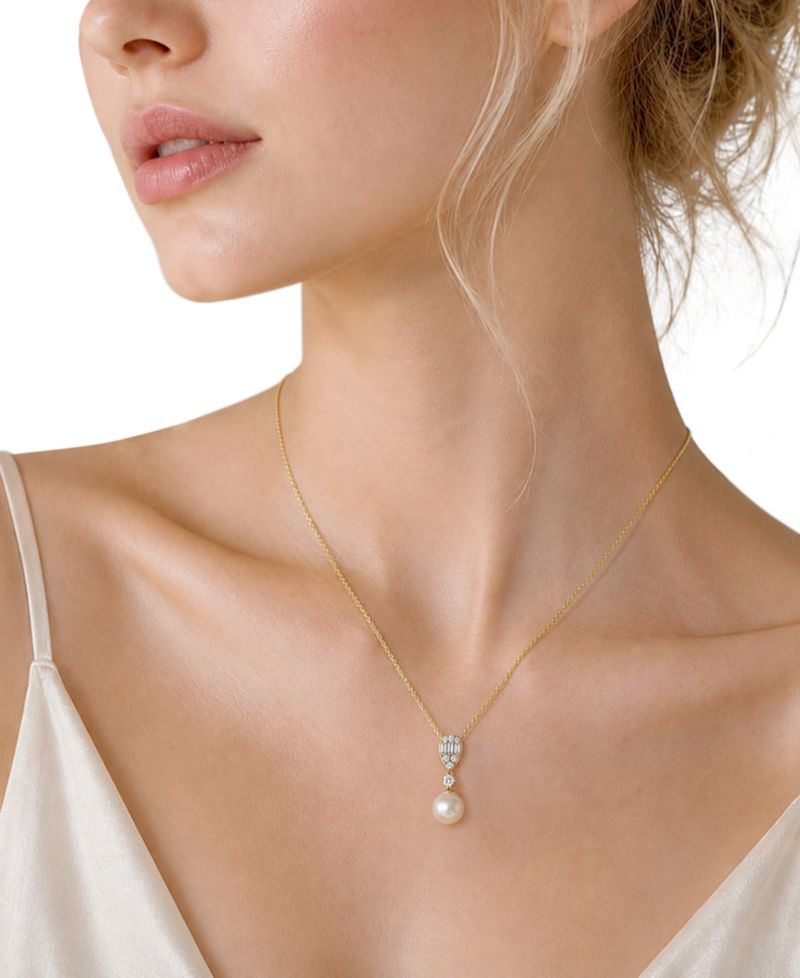 Cultured Freshwater Pearl (8-9mm) & Diamond Pendant Necklace in 14k Yellow Gold