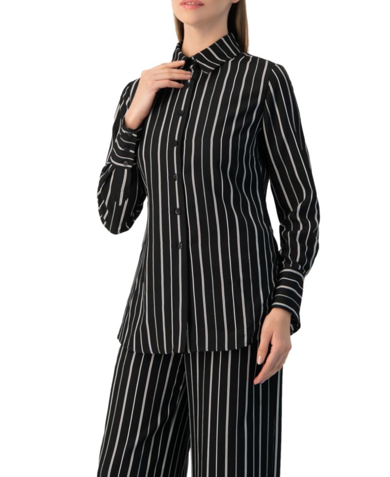 Women's Pinstripe Fitted Long-Sleeve Button-Front Shirt