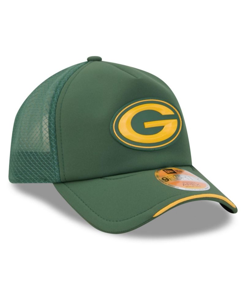 Men's Green Bay Packers 2026 Sideline Apex 9FORTY Adjustable Trucker Hat