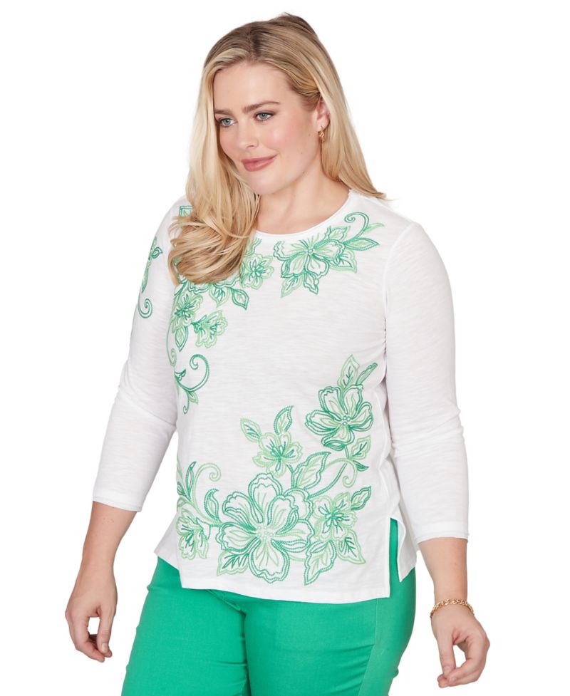 Petite Resort Living Tropical Flower Embroidered Crew Neck Top