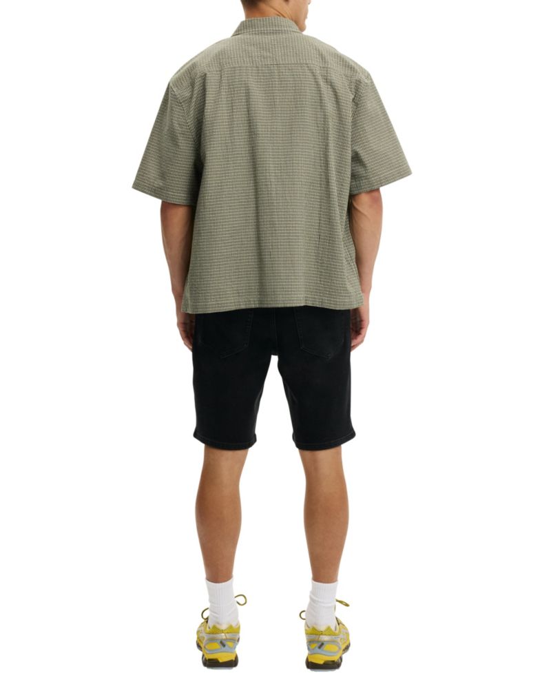 Men's 9" Loose Straight Denim Shorts