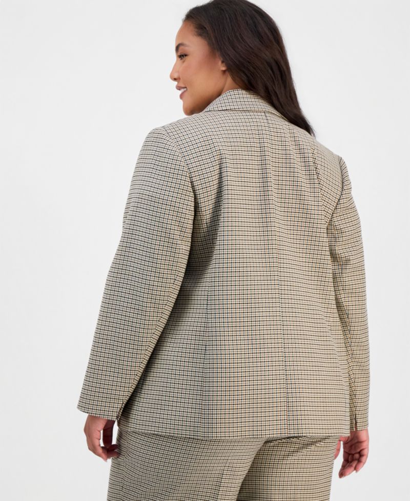 Plus Size Double-Breasted Houndstooth Blazer