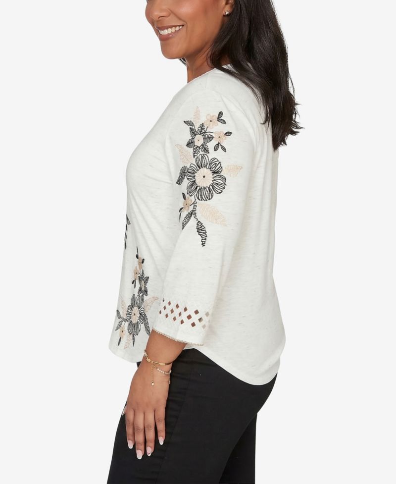 Petite Detail Driven Floral Embroidered Textured Crewneck Top
