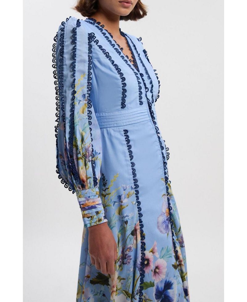 Women's Trailing Floral Woven Plunge Maxi Dress