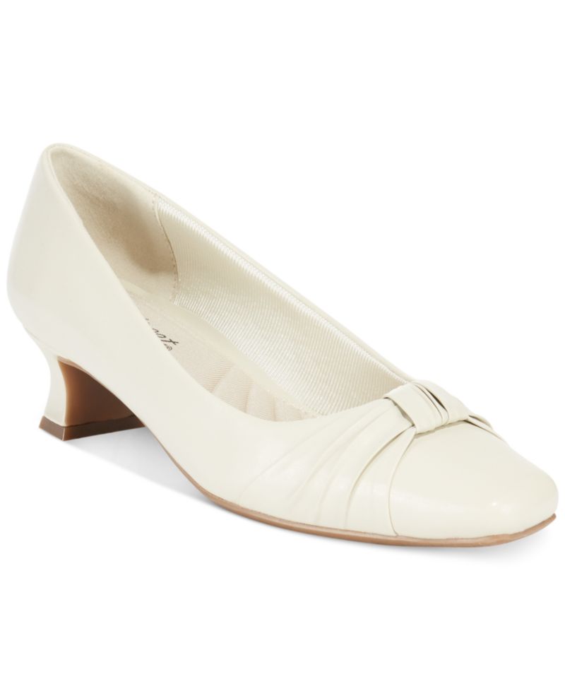 Waive Pumps