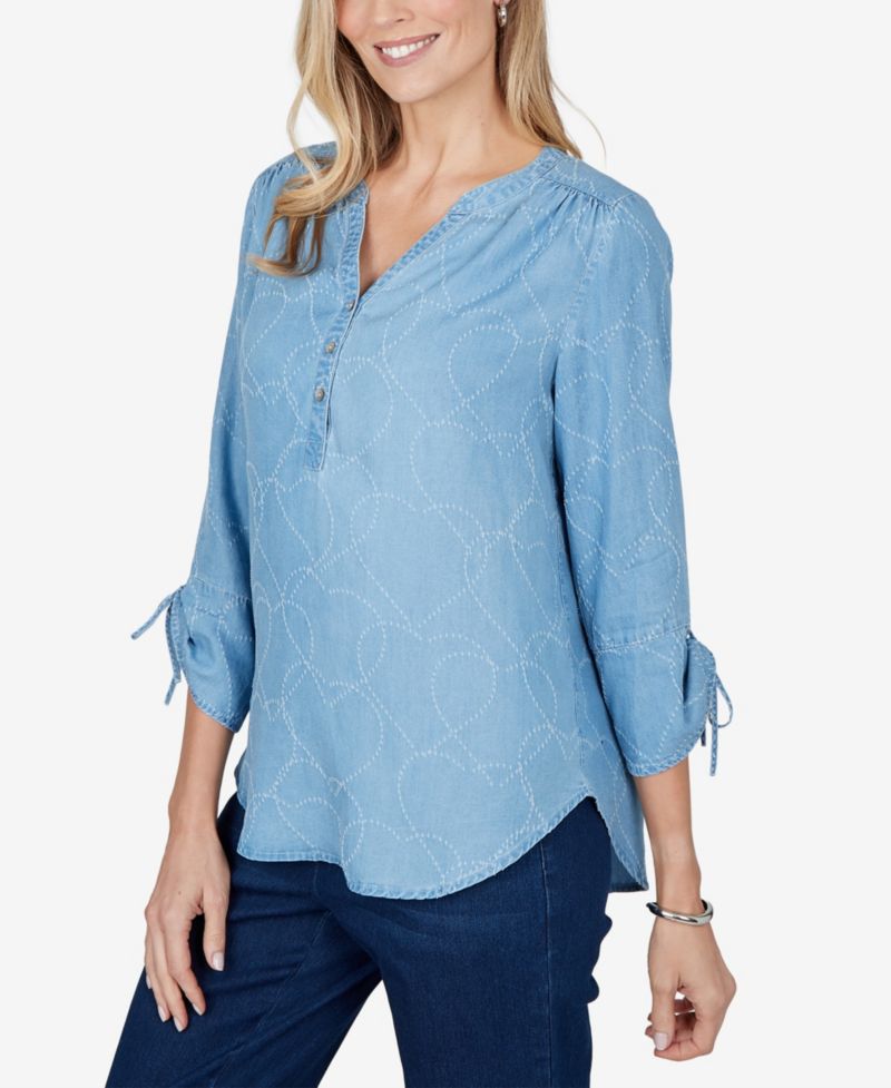 Petite 3/4-Sleeve V-Neck Heart-Print Blouse