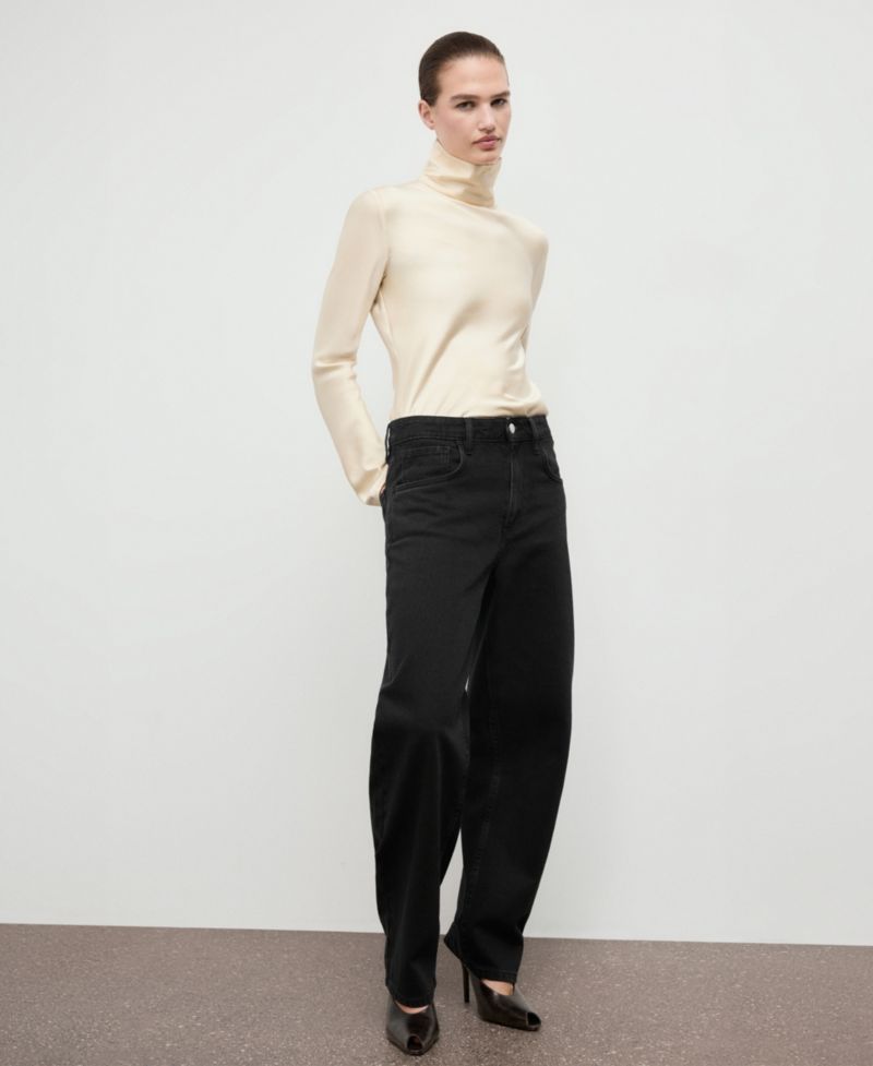 Women's High-Waisted Barrel Jeans