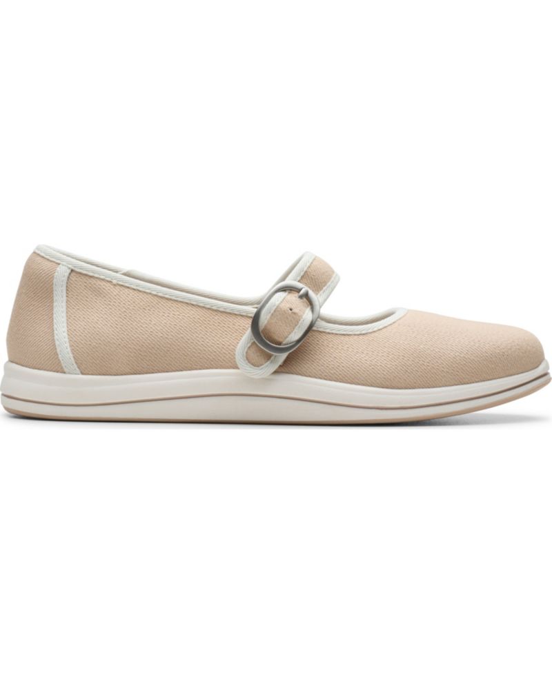 Women's Breeze Janey Round Toe Flats