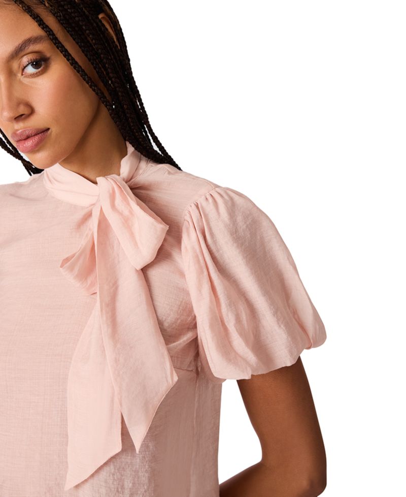 Women's Lolanie Short-Sleeve Pussybow Blouse