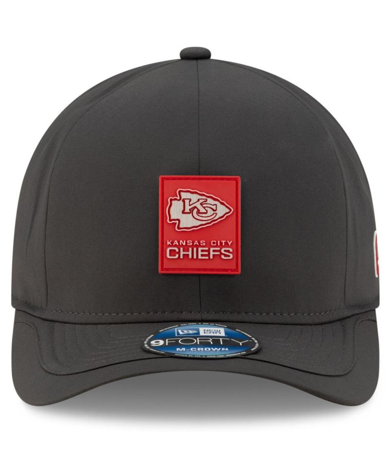 Men's Charcoal Kansas City Chiefs 2025 Sideline Cold Weather 9FORTY M-Crown Adjustable Hat