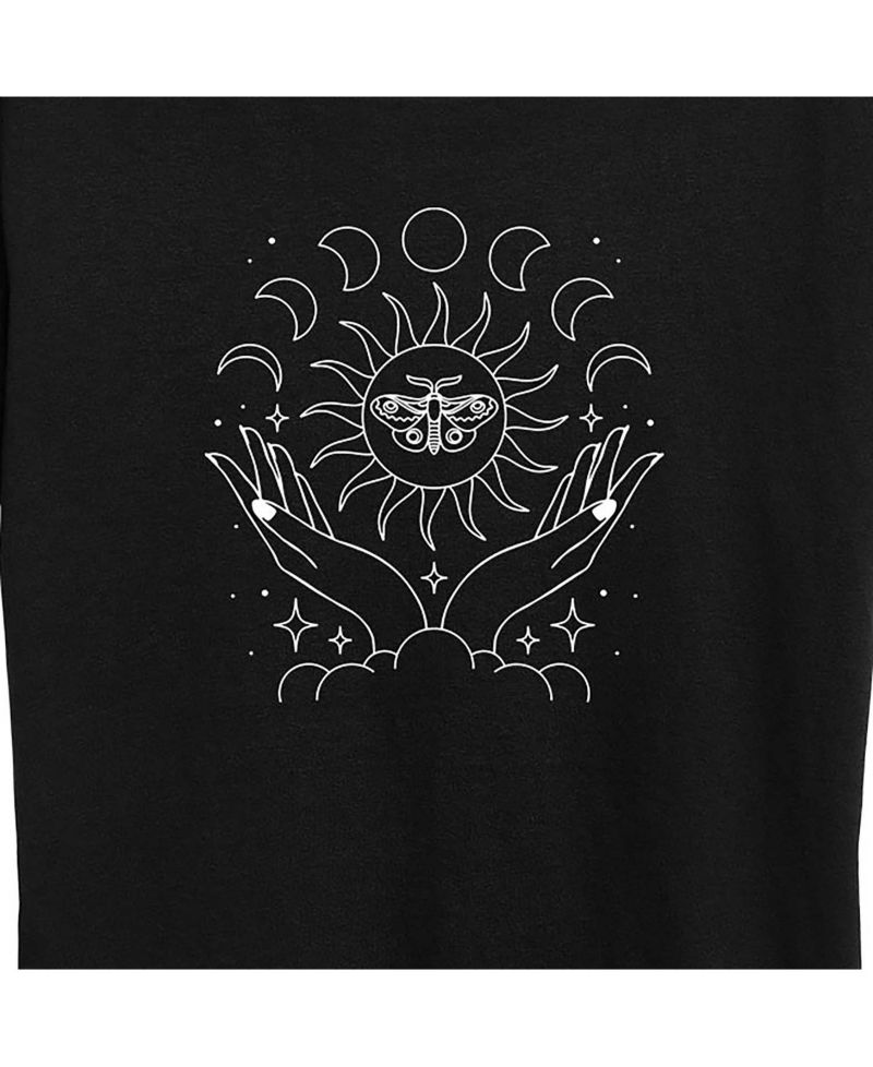 Trendy Plus Size Cosmic Graphic T-shirt