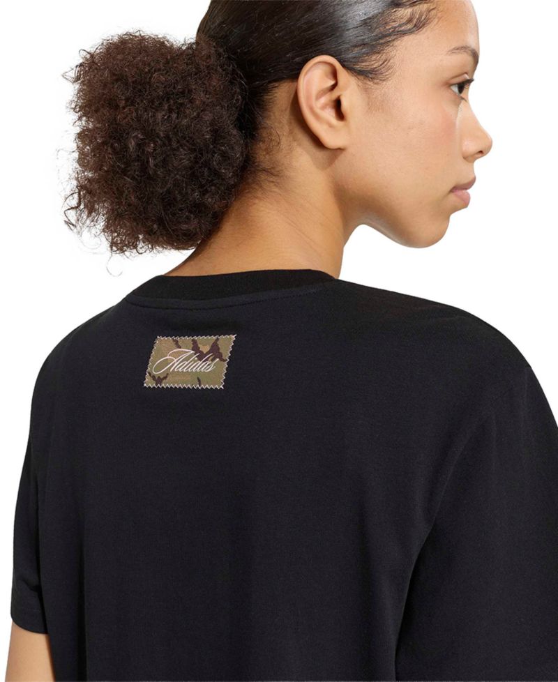 Women's Camo Graphic Loose-Fit Crewneck T-Shirt