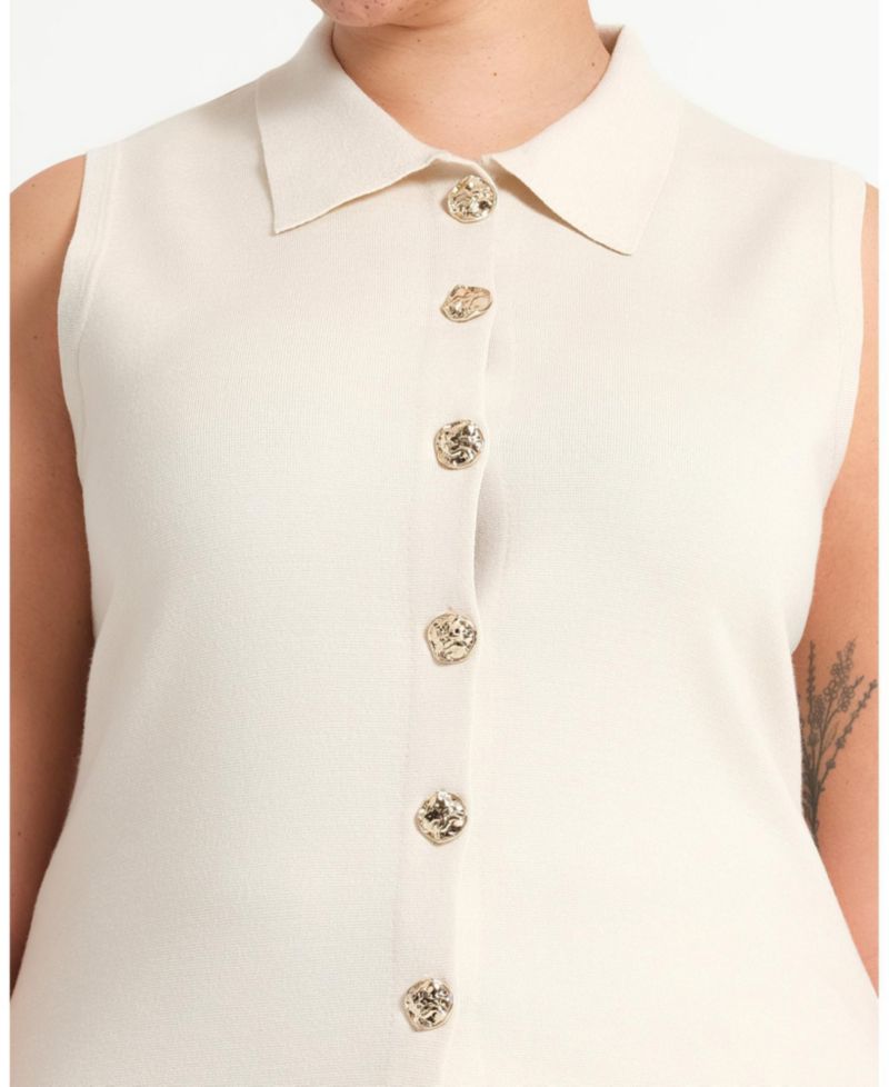 Plus Size Leya Collared Button-Front Fitted Knit Top