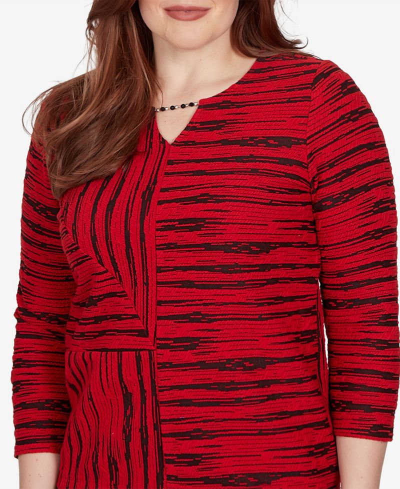 Petite Keyhole Neck 3/4-Sleeve Blouse