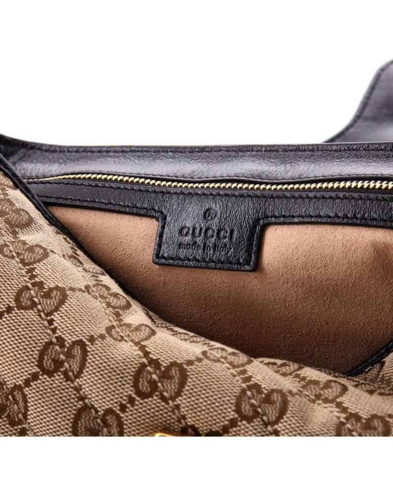 GG Marmont Quilted Crossbody Flap Bag, 10"W x 6"H x 3"D
