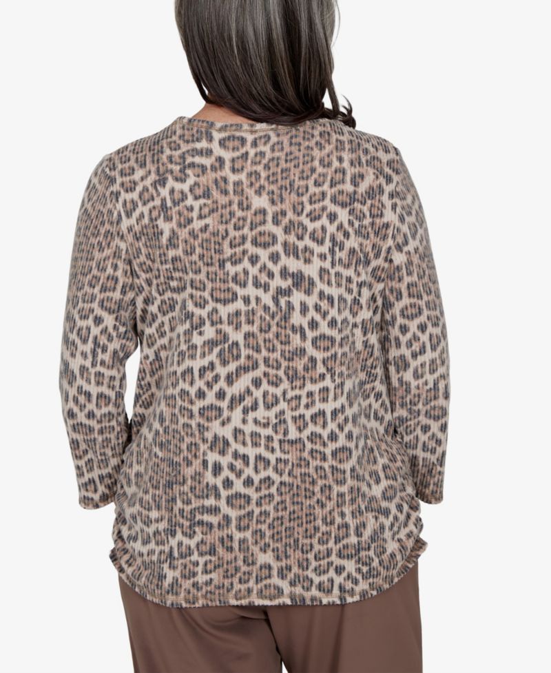 Petite Leopard-Print 3/4-Sleeve T-Shirt