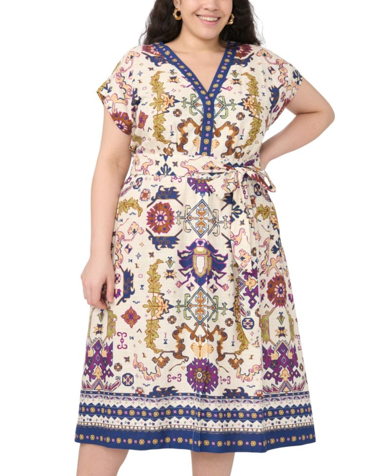 Plus Size V-Neck Short-Sleeve Midi Dress