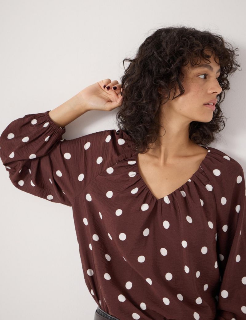 Women's Printed Airflow V Neck Blouse
