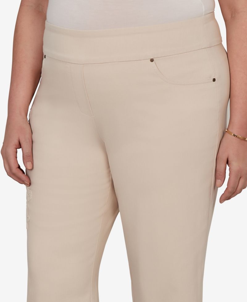Plus Size Camden Market Tonal Floral Applique Ankle Jeans