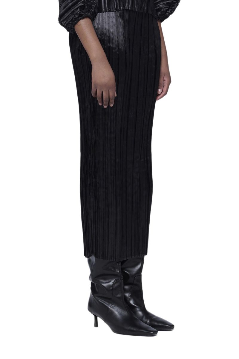 Women's Fitted Plisse Skirt
