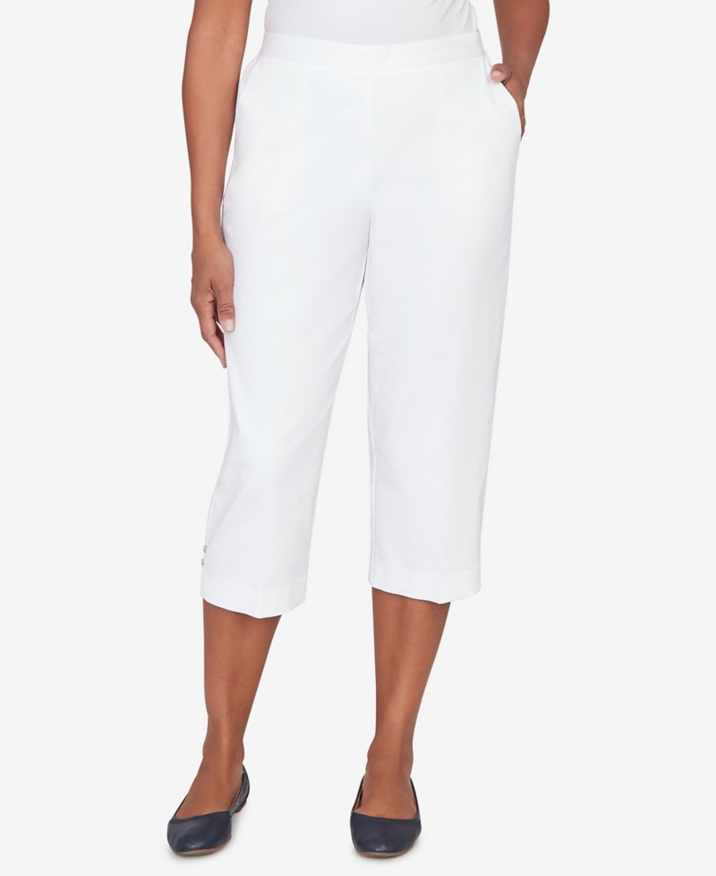 Women's Classic Solid Twill Button Hem Capri Pants