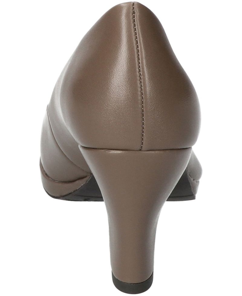 Women's Equinox Slip-On Pumps