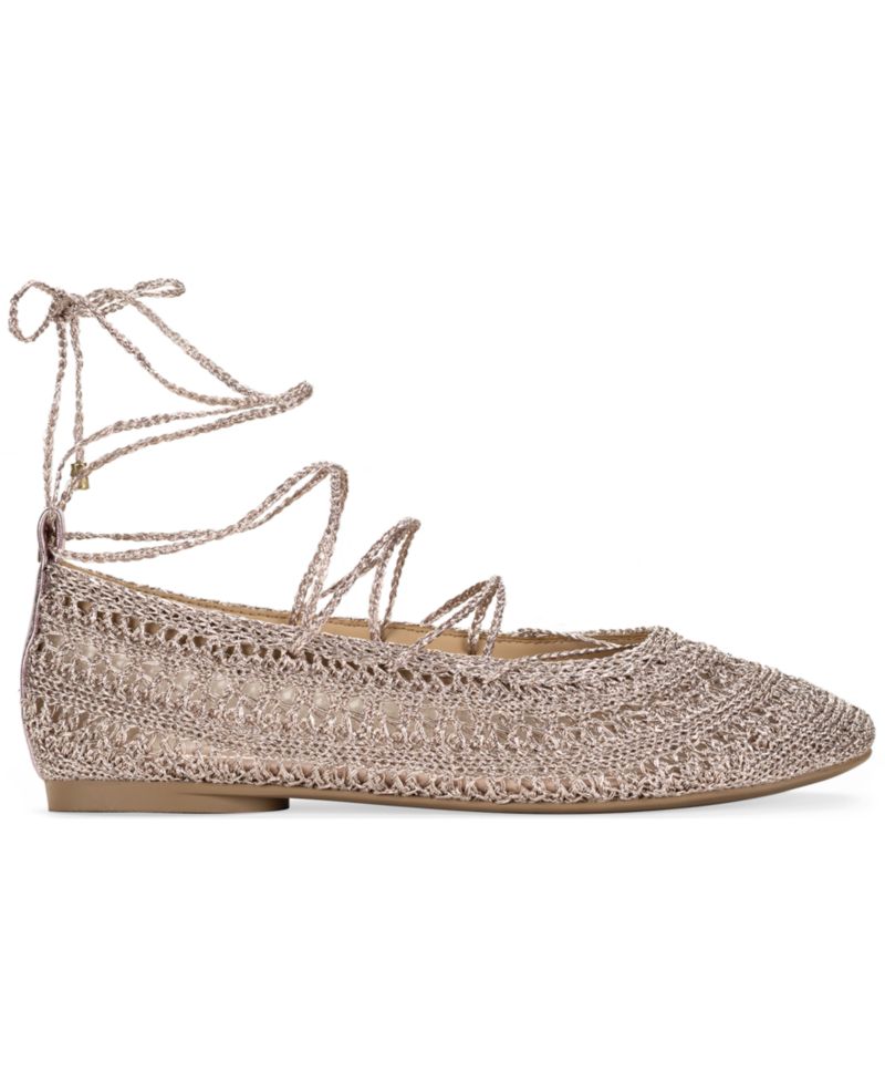 Women's Kassiani Lace-Up Round Toe Flats