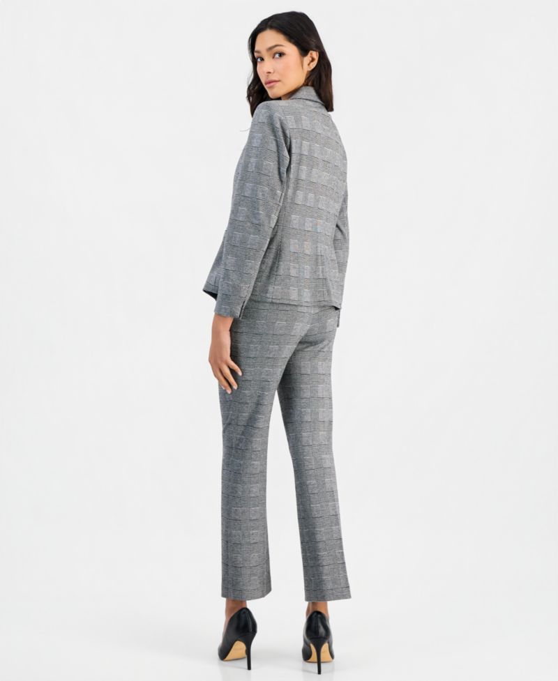 Petite Plaid One-Button Blazer