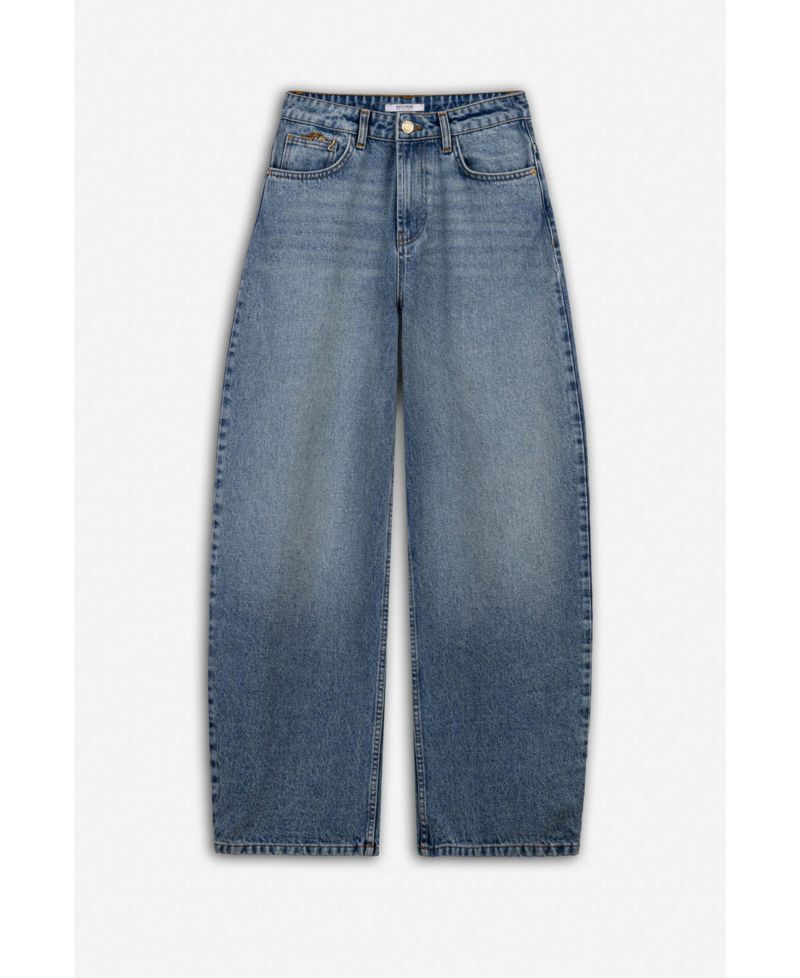 Women's Balloon Cut Jeans