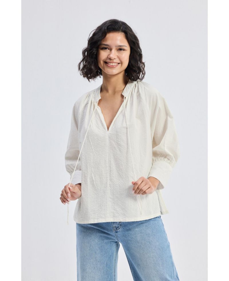 Women's Relaxed Fit Top with Front-tie in Cream