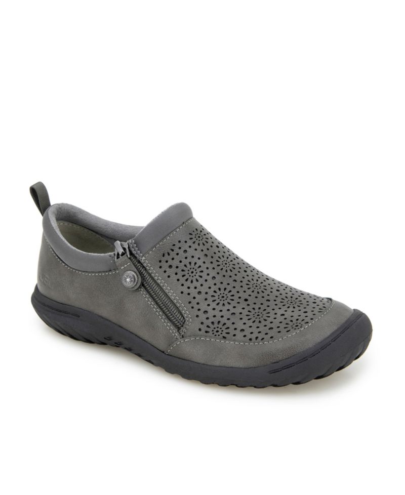 Women's Avery Closed Round Toe Casual Flats