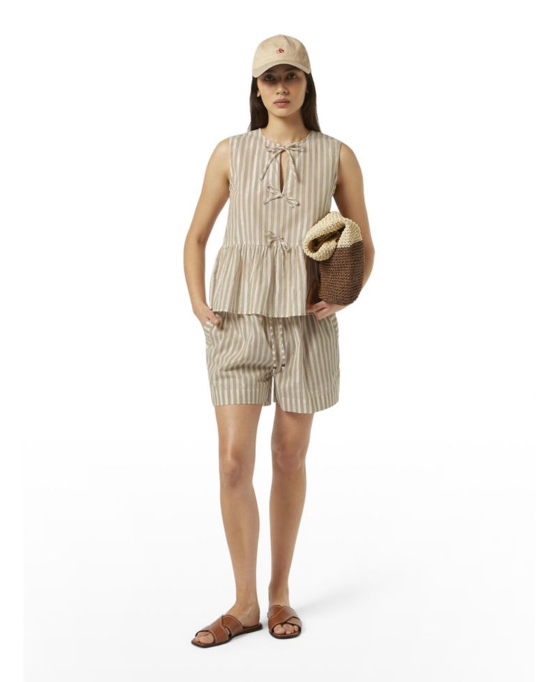 Women's Bow Details Top