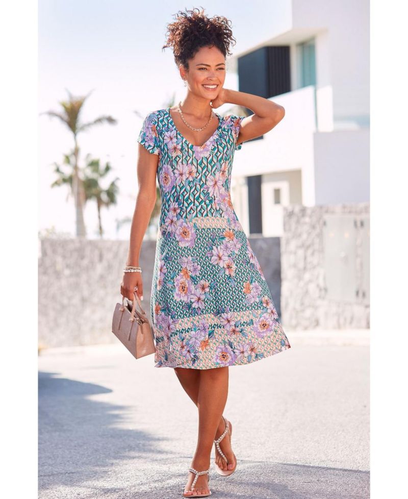 Women's Floral-Print V-Neck A-Line Dress