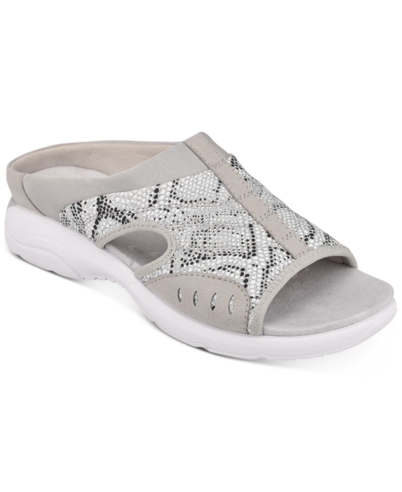 Women's Traciee Lightweight Flat Easy-On Sandals