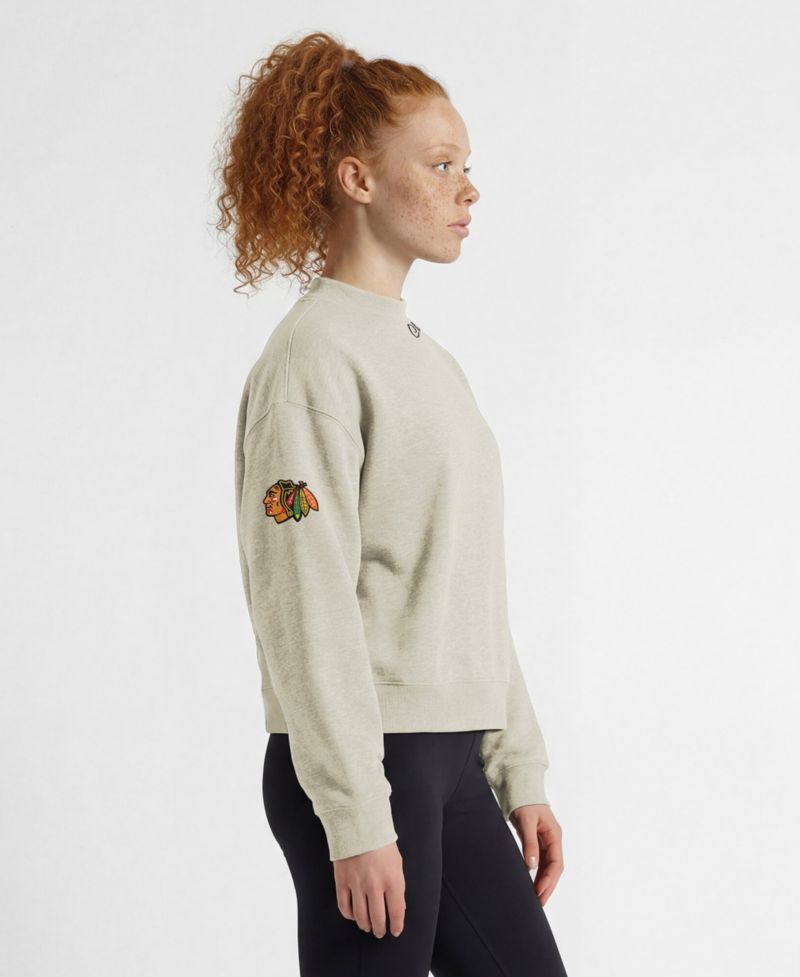 Women's Chicago Blackhawks Collar Script Triumph Fleece Pullover Crewneck Sweatshirt