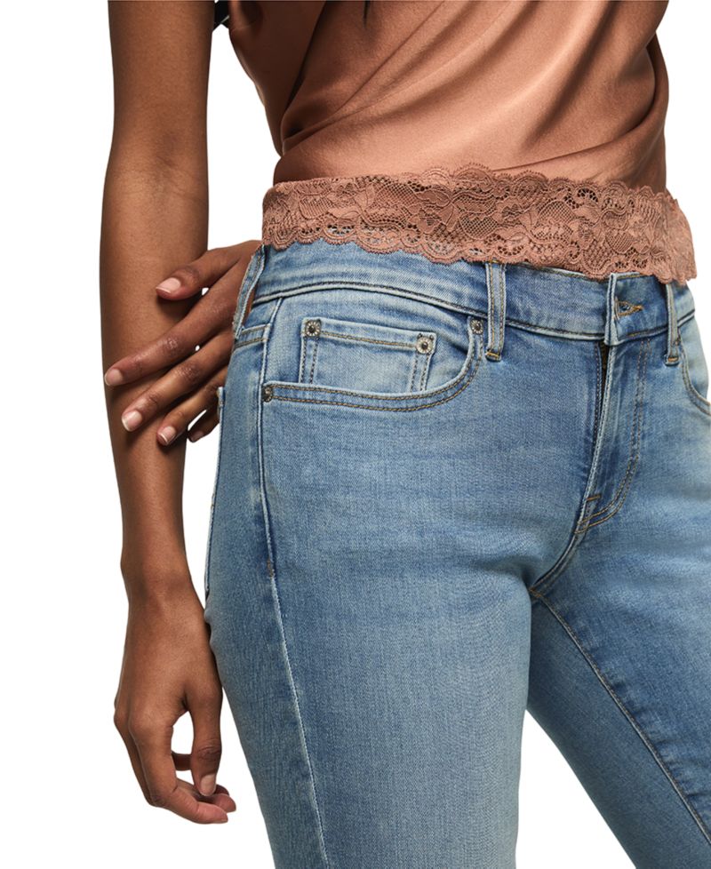 Women's Sweet Mid-Rise Capri Jeans