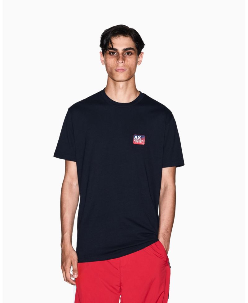 Men's Chest Badge Graphic T-Shirt