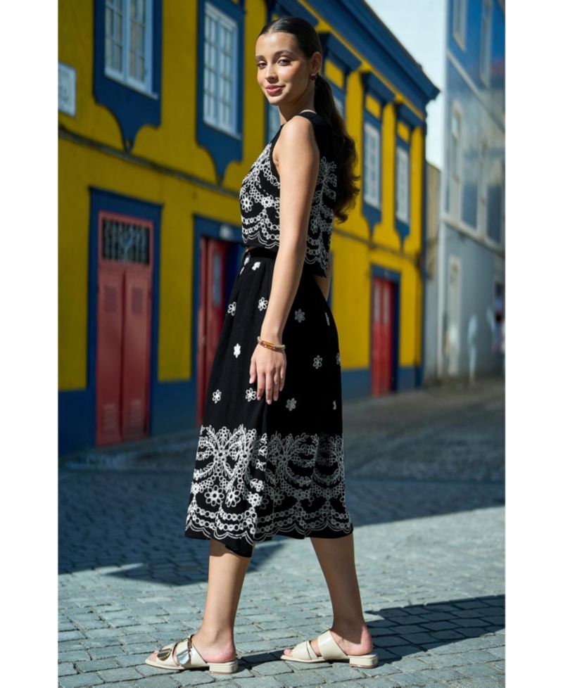 Women's Embroidered Midi Skirt