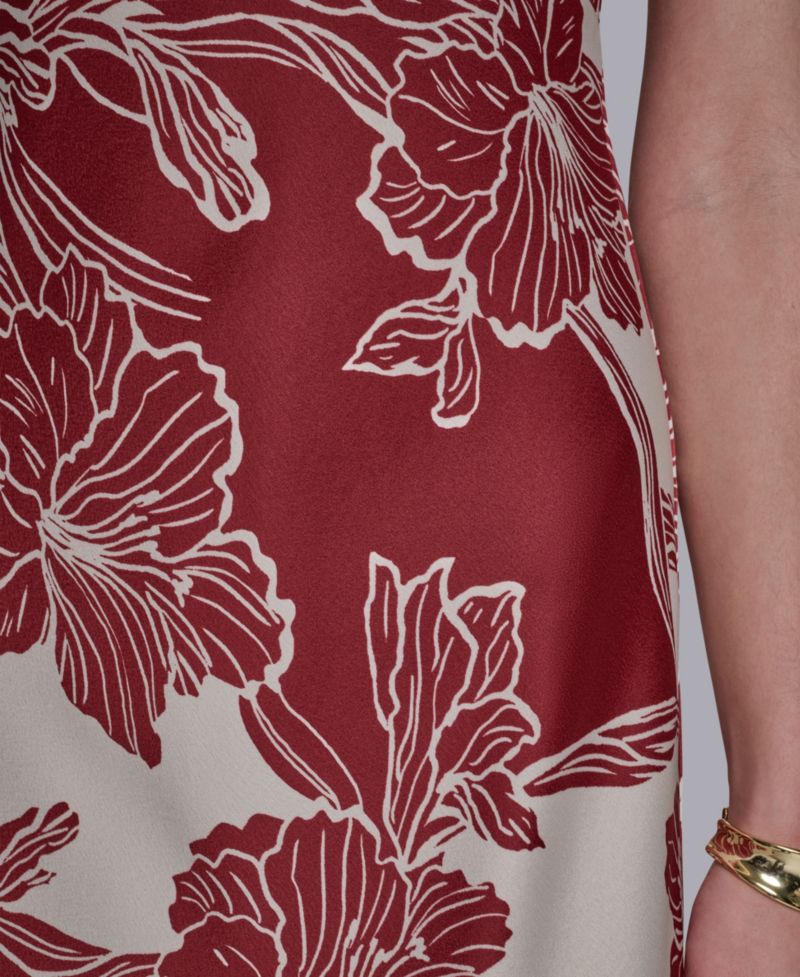 Women's Sleeveless Hibiscus Printed V-Neck Maxi Dress