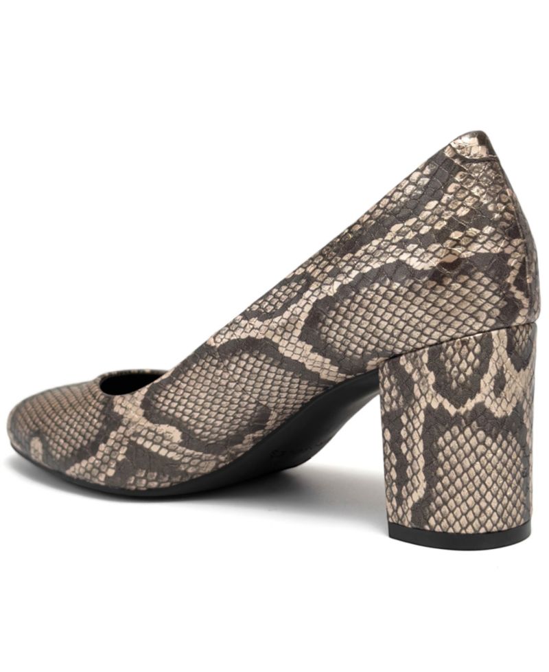 Women's Betsy Pumps