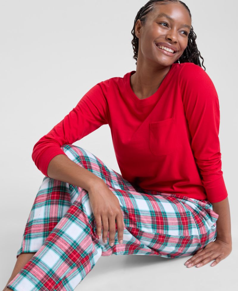 Women's Merry Plaid Crew Neck Matching Family Pajamas Set