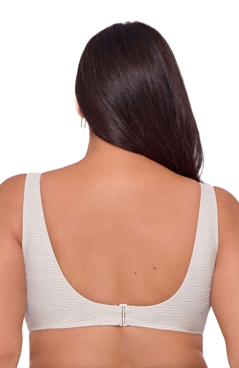 Women's Supportive and Sculpting Basket Weave Scoop Back Cutout U-Wire Bikini Swimsuit Top
